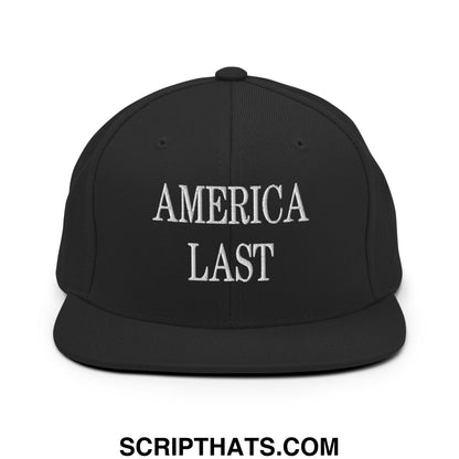 Black snapback cap with white embroidered america last text and flat bill brim for casual wear