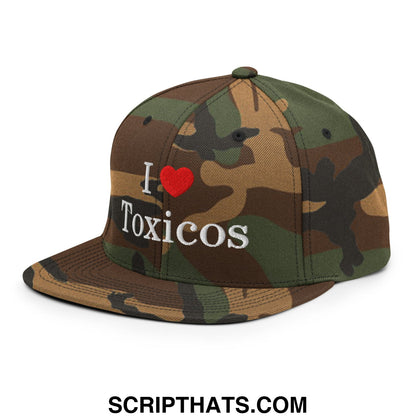 Camouflage snapback cap with i love toxicos embroidered in white and red flat bill brim style