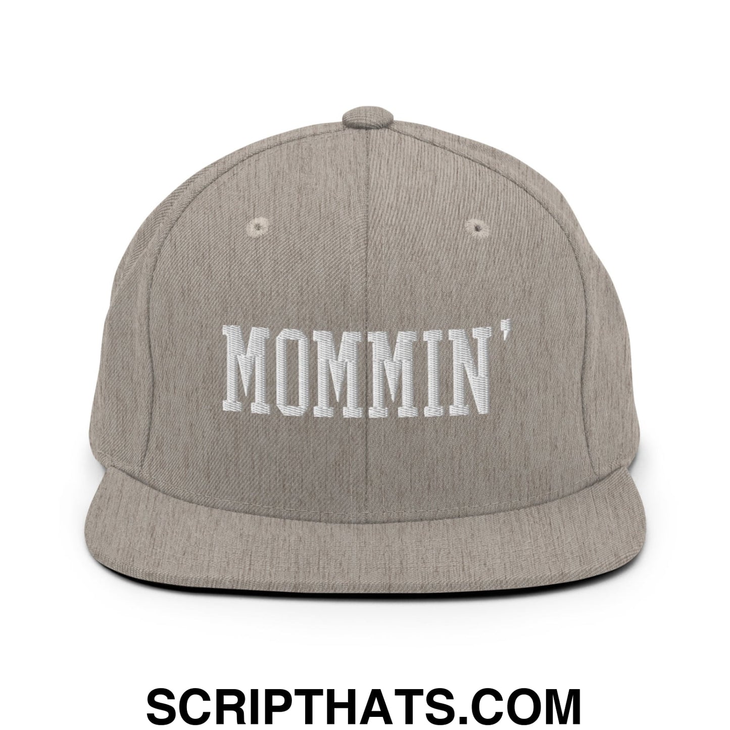 Mommin' Embroidered Flat Bill Brim Snapback Hat Heather Grey